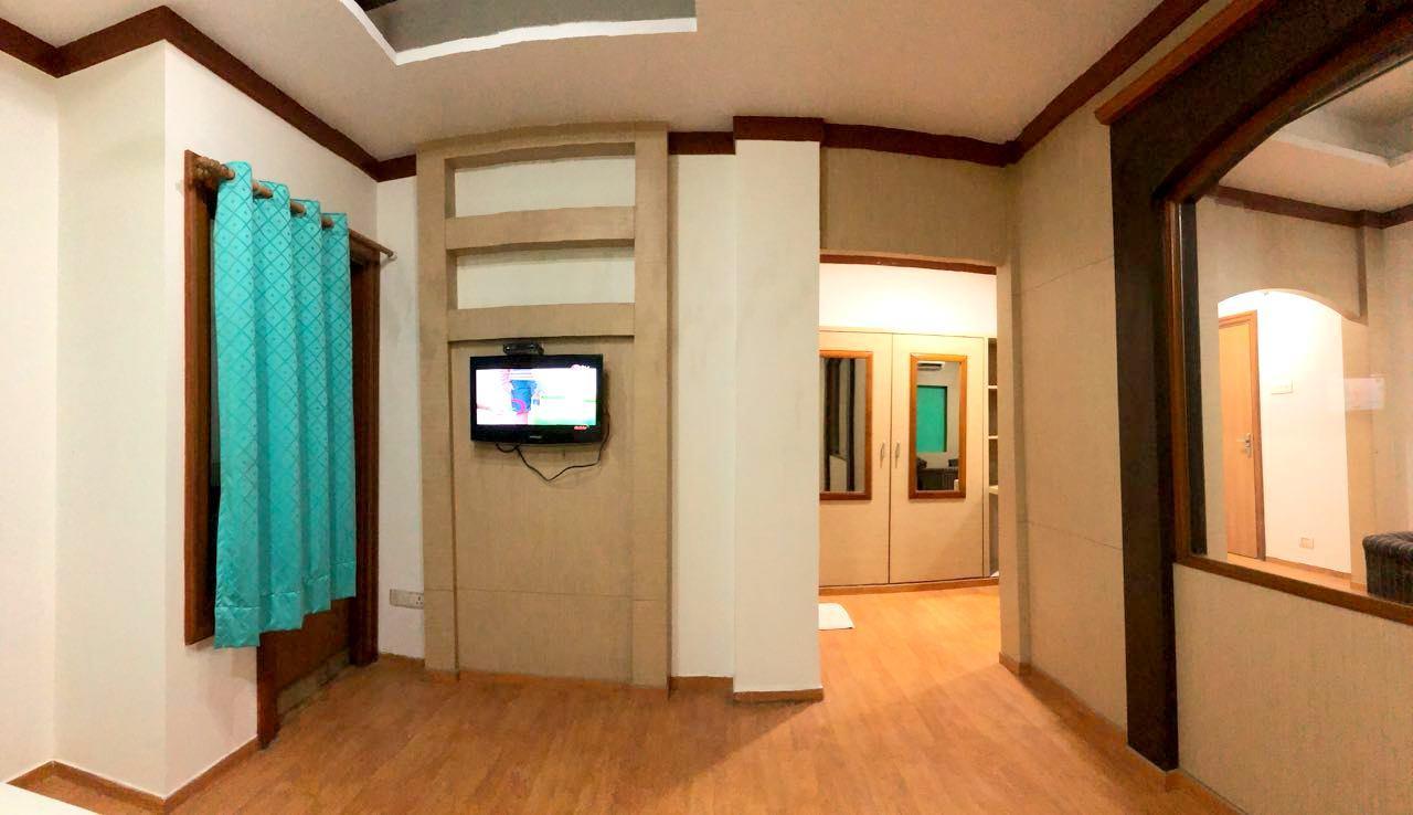 Hotel Elite Ghaziabad Exterior photo